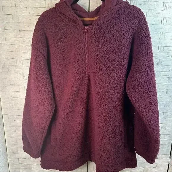 Koolaburra by Ugg Sherpa burgundy, Quarter Zip Sweatshirt hoodie, Shacket cozy - Picture 4 of 11